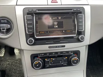 VW Passat proprietar climatronic scaune parbriz incalzite