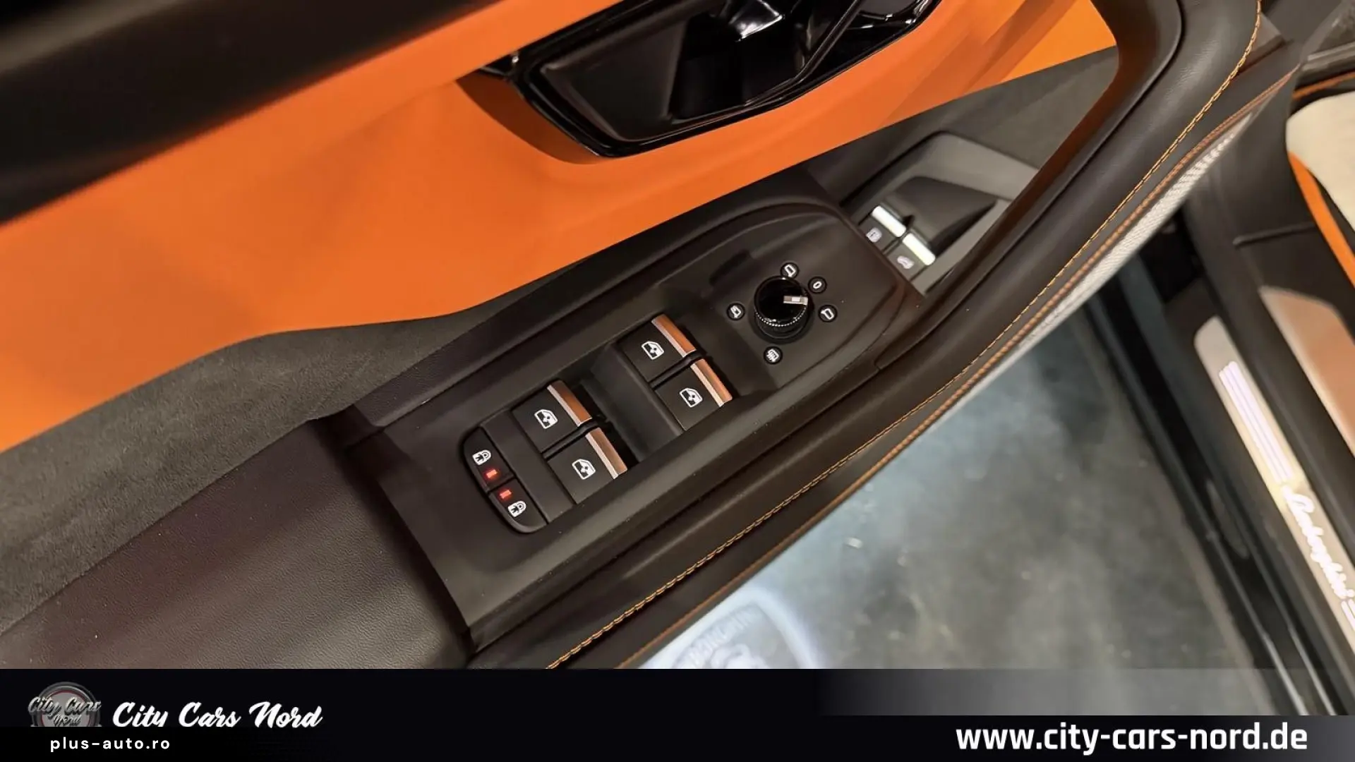 LAMBORGHINI URUS SE AKRAPOVIC B&O MASSAGE PANORAMA