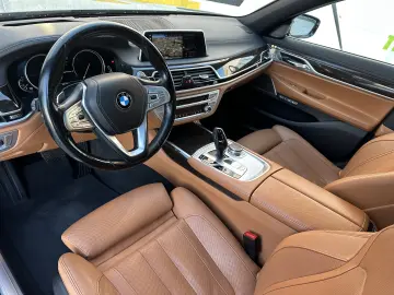 BMW Seria 7 730d