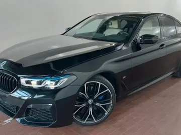 BMW 530 i M Sport   Soft-Close   LASER   H&K   1HAND