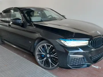 BMW 530 i M Sport   Soft-Close   LASER   H&K   1HAND