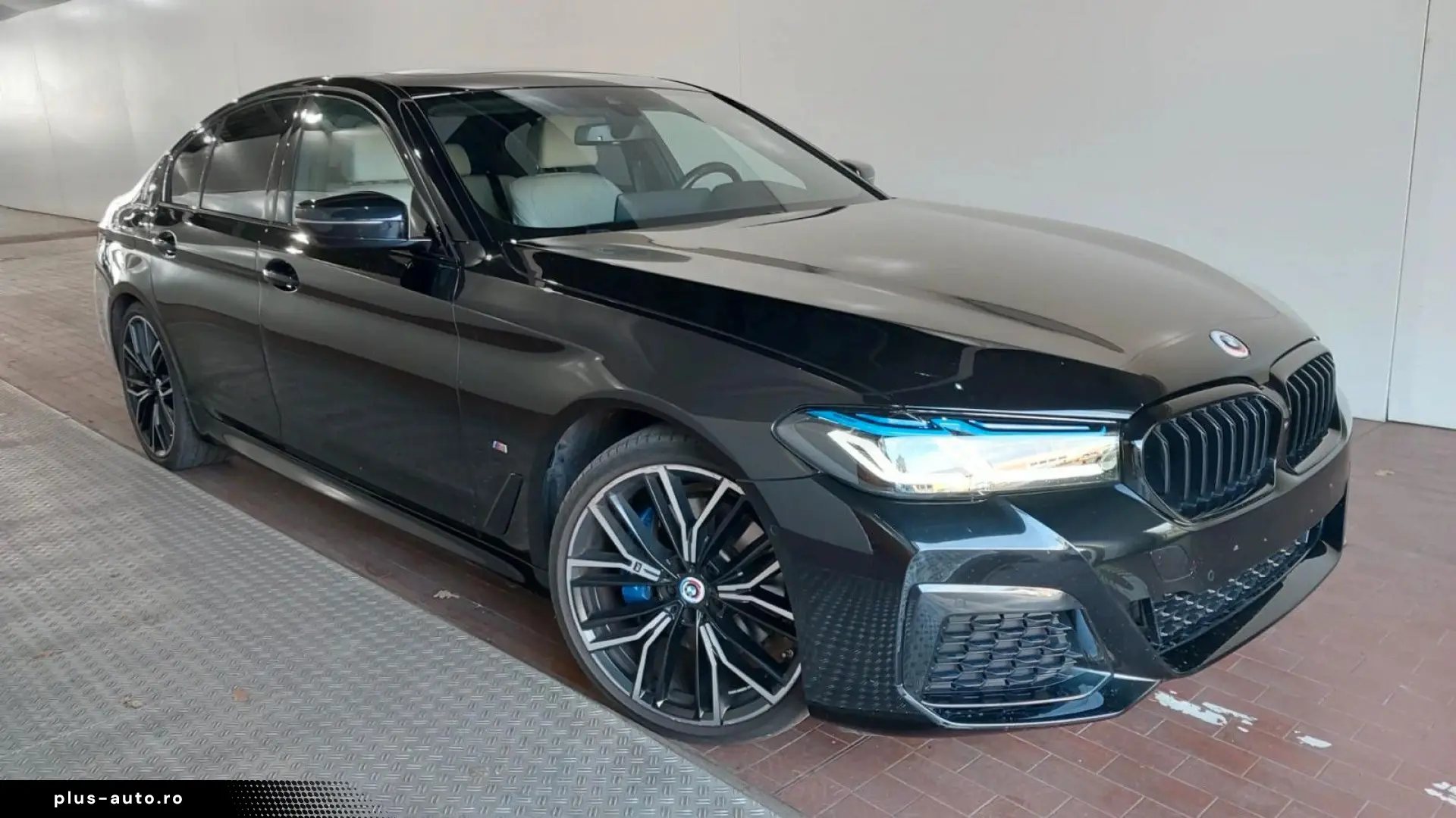 BMW 530 i M Sport   Soft-Close   LASER   H&K   1HAND