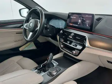 BMW 530 i M Sport   Soft-Close   LASER   H&K   1HAND