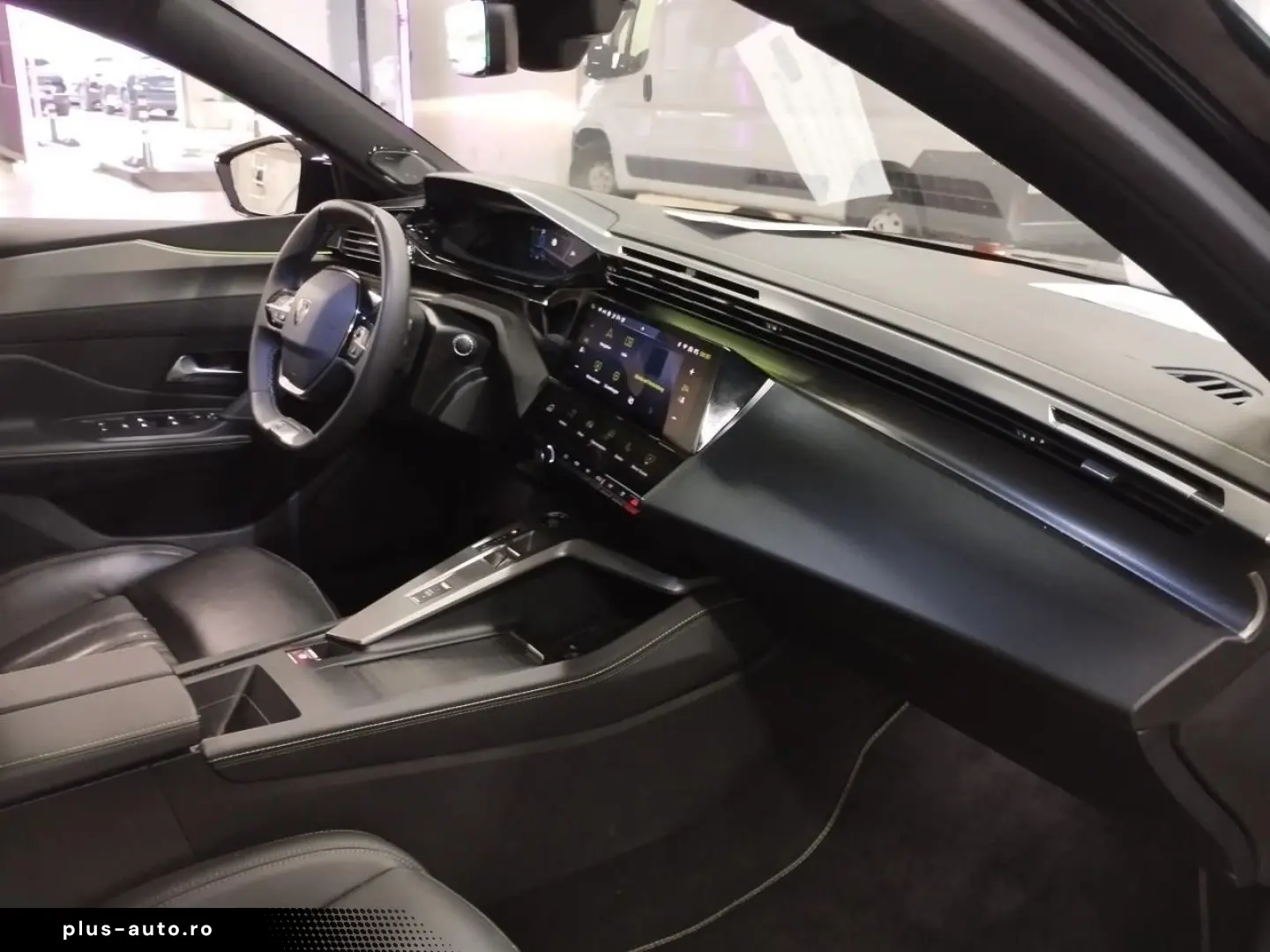 PEUGEOT 408 GT Plug-In Hybrid AT8 180PS LEDER 360 KAMERA