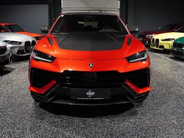 LAMBORGHINI Urus  PERFORMANTE ROSSO EFESTO