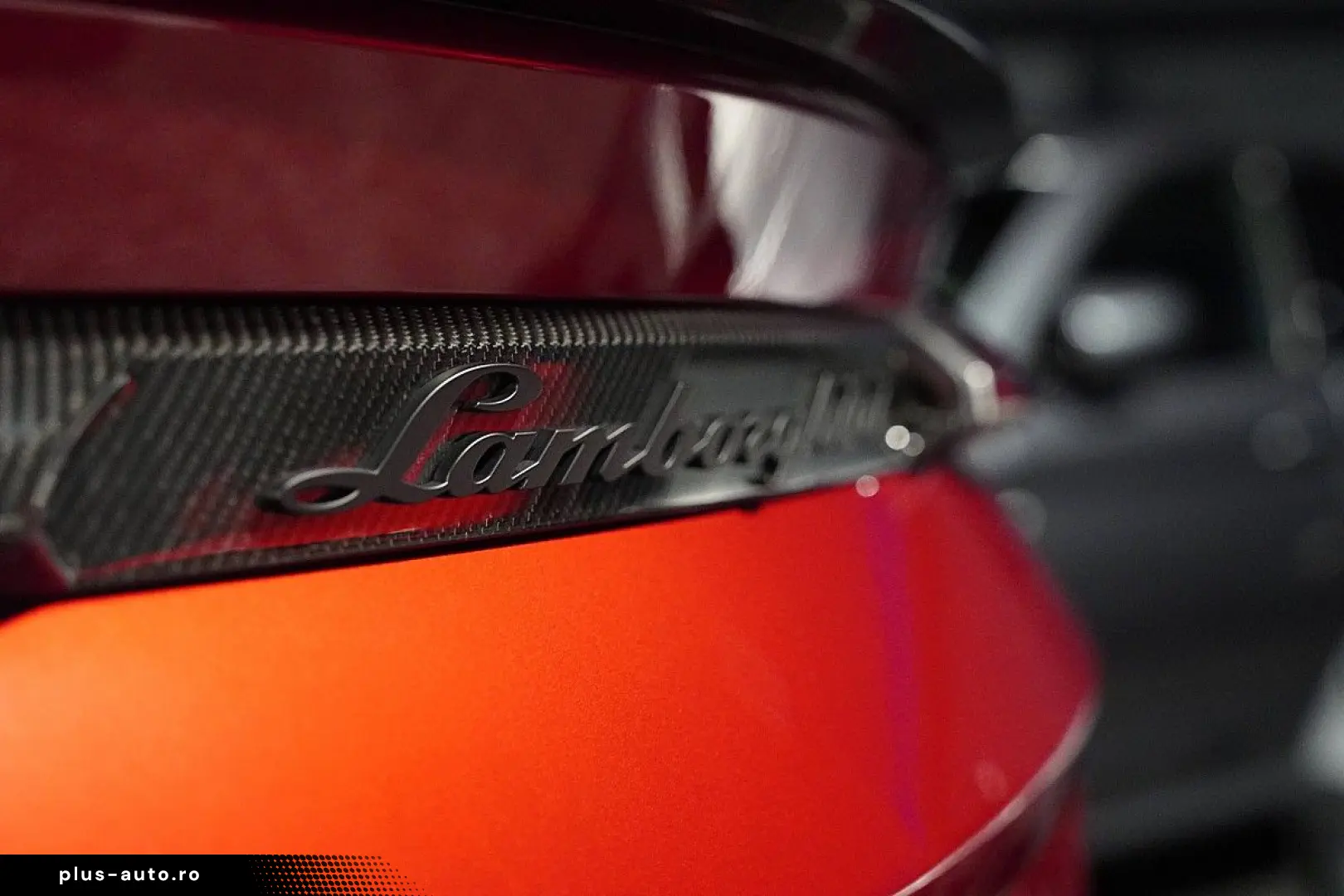 LAMBORGHINI Urus  PERFORMANTE ROSSO EFESTO