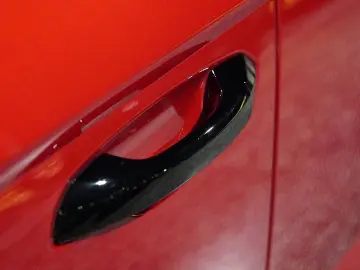 LAMBORGHINI Urus  PERFORMANTE ROSSO EFESTO