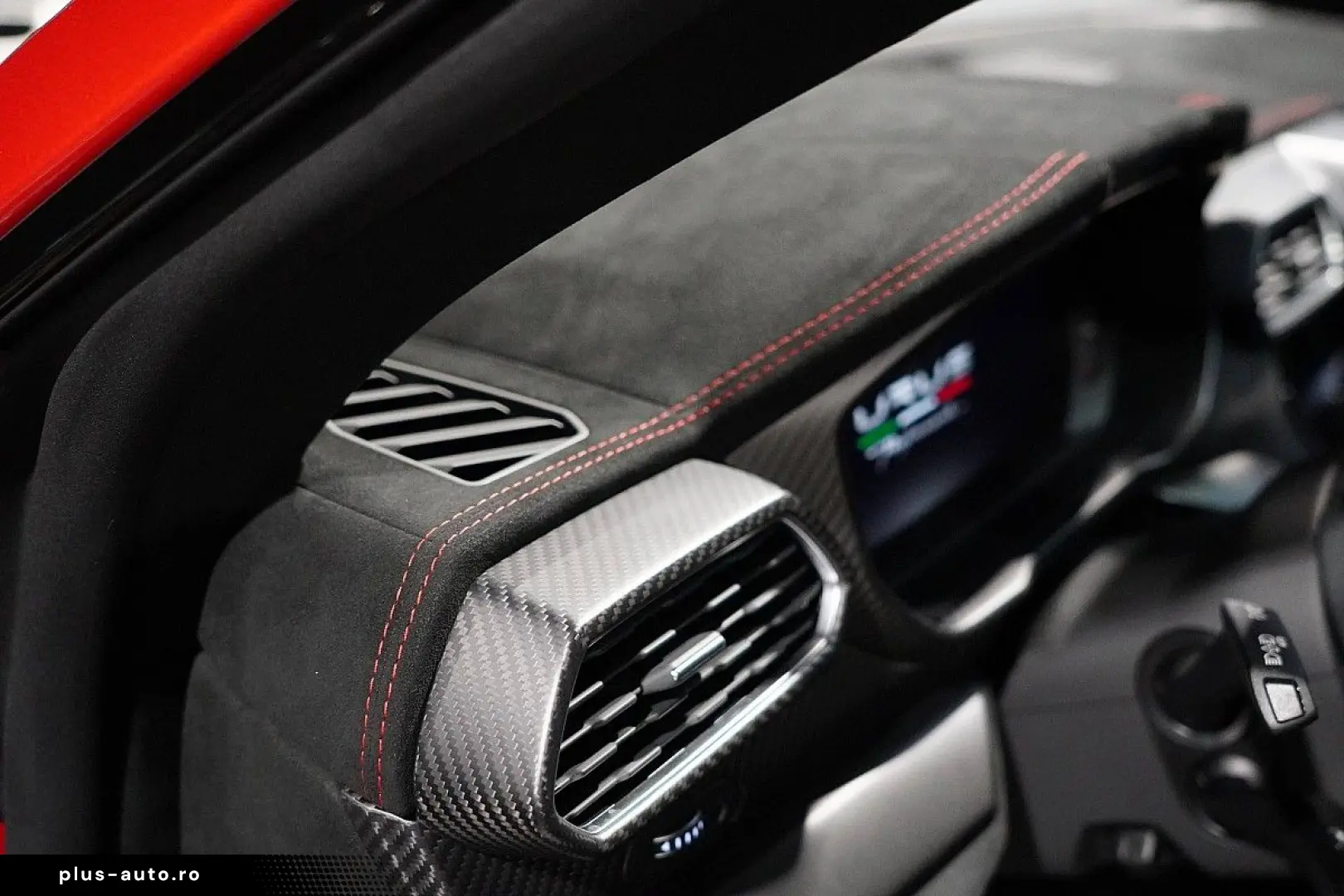 LAMBORGHINI Urus  PERFORMANTE ROSSO EFESTO