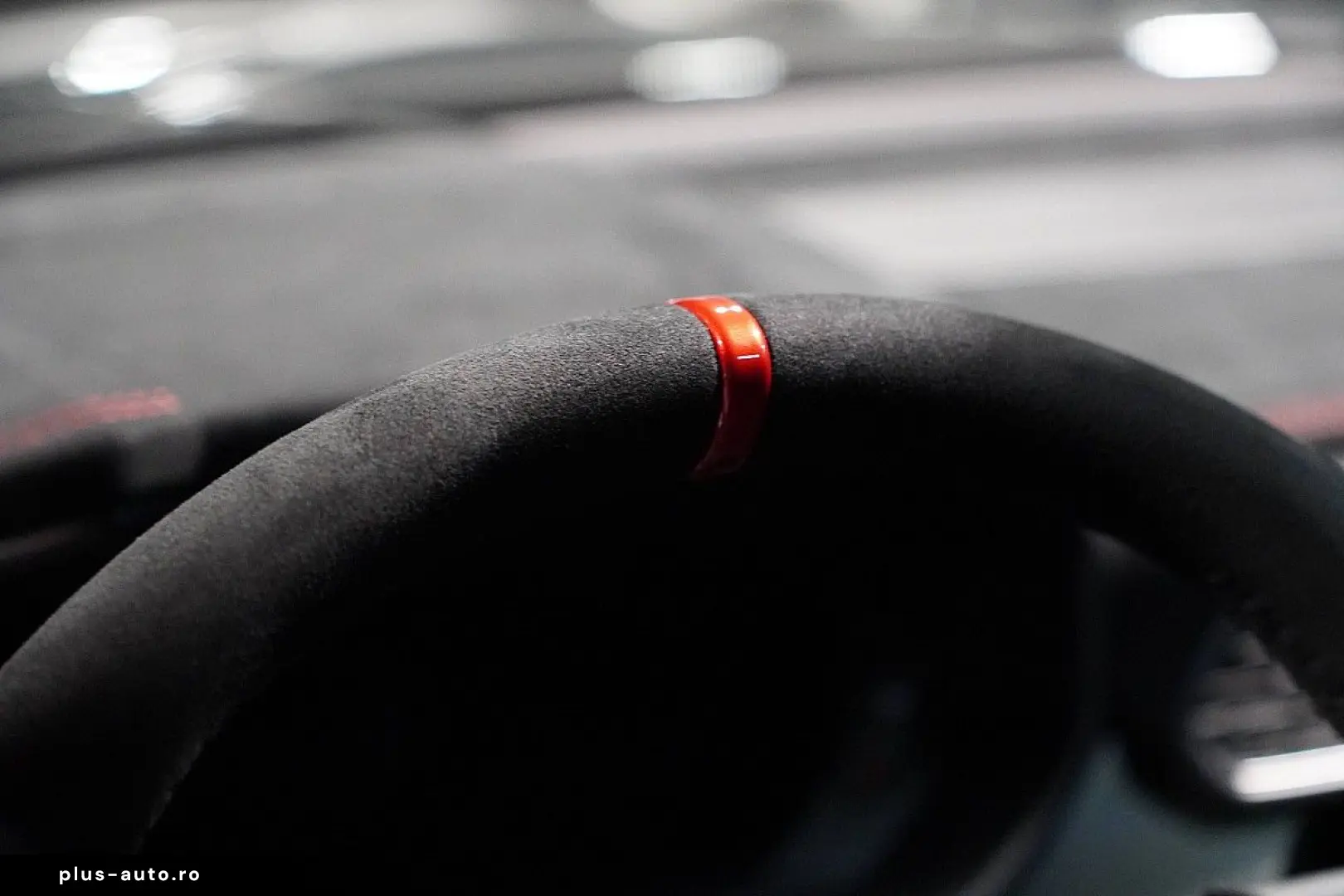 LAMBORGHINI Urus  PERFORMANTE ROSSO EFESTO