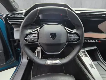 PEUGEOT 408 GT Plug-In Hybrid 180 e-EAT8 Navi Leder Digi