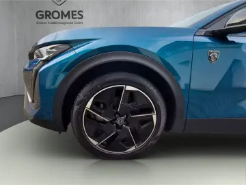 PEUGEOT 408 GT Plug-In Hybrid 180 e-EAT8 Navi Leder Digi