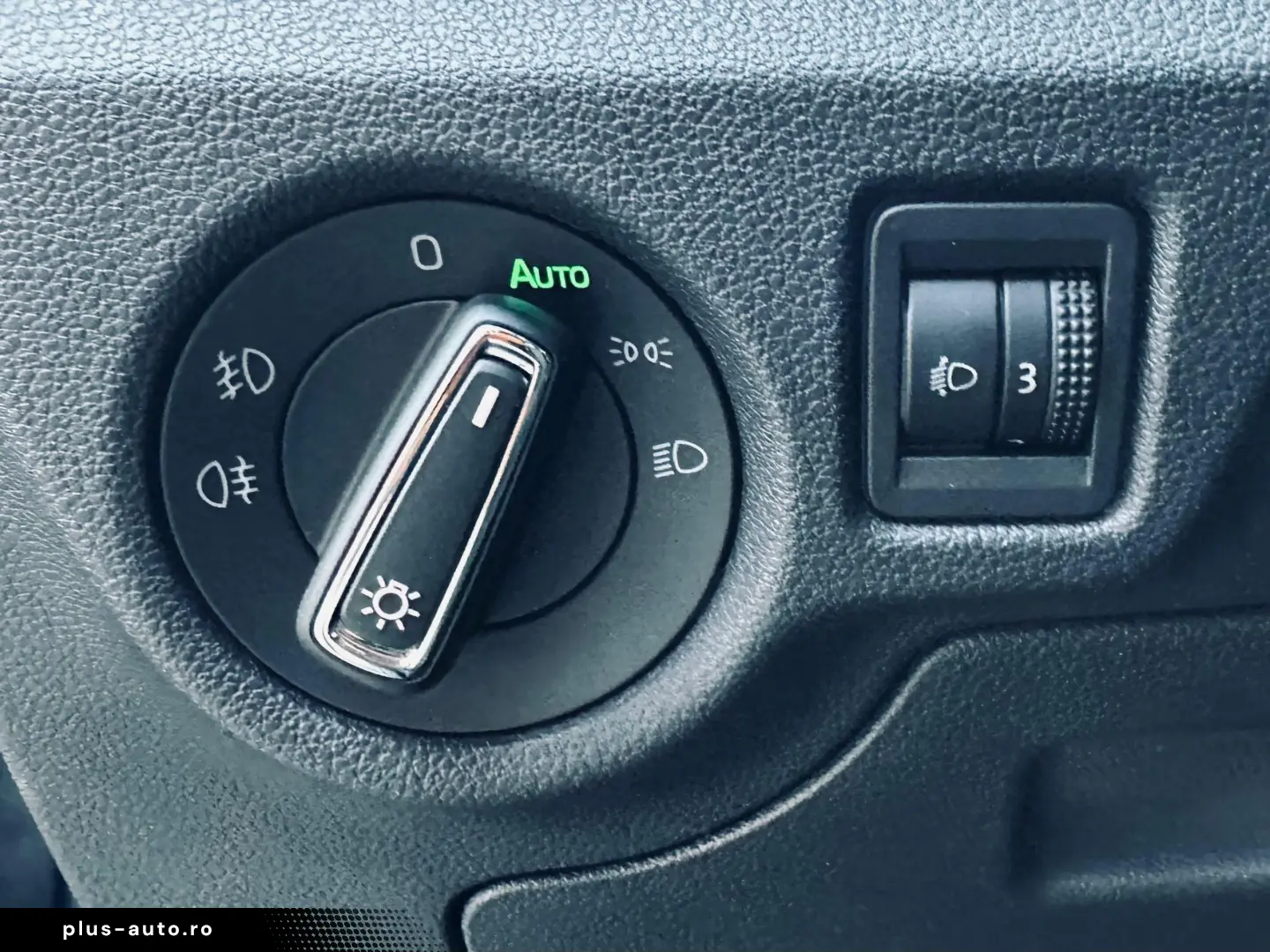 Skoda Scala   1.6 Diesel 116 CP   DSG   An 10.2019   Euro 6