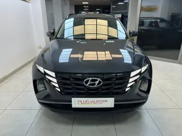 HYUNDAI TUCSON SUV