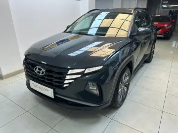 HYUNDAI TUCSON SUV
