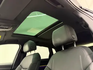 AUDI SQ8 e-tron quattro