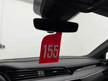 AUDI SQ8 e-tron quattro