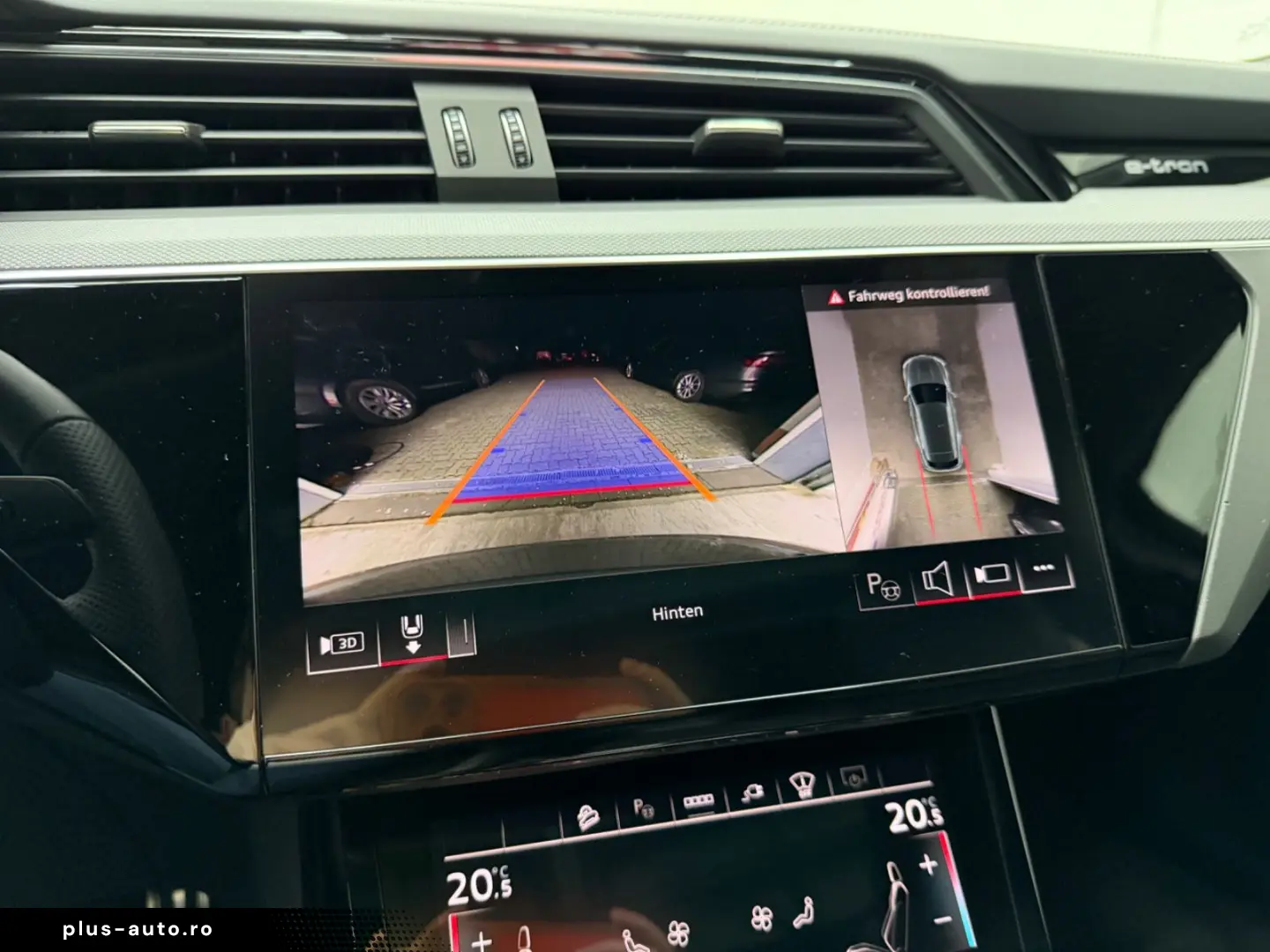 AUDI SQ8 e-tron quattro