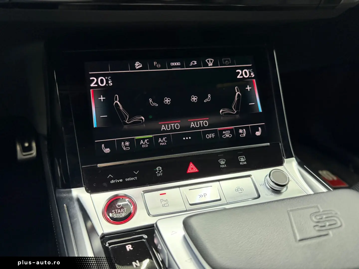 AUDI SQ8 e-tron quattro