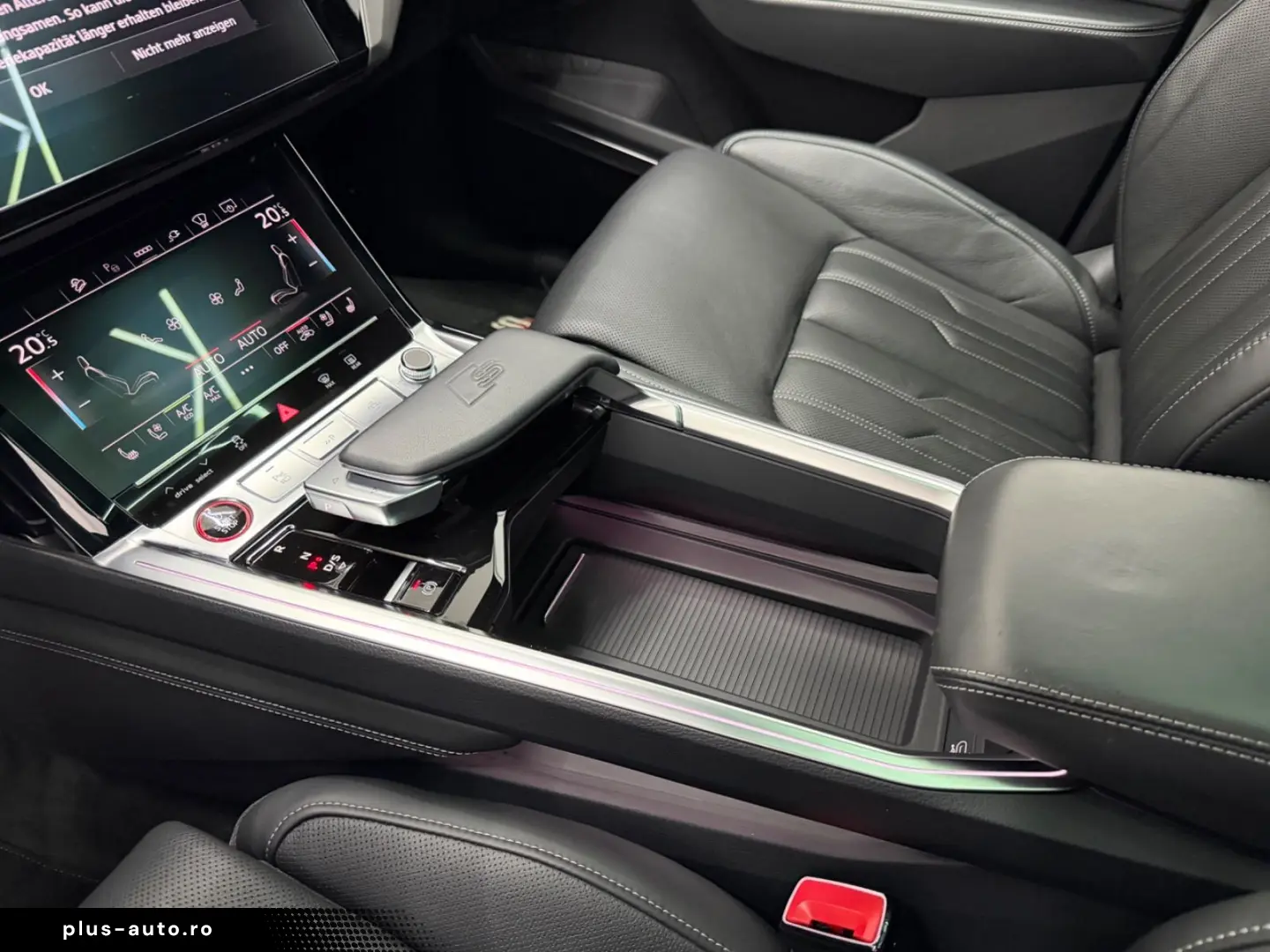 AUDI SQ8 e-tron quattro