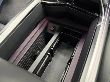 AUDI SQ8 e-tron quattro