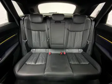 AUDI SQ8 e-tron quattro