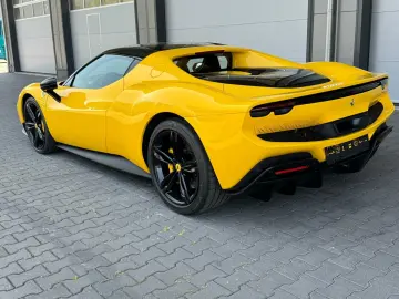 FERRARI 296 GTB Coupe