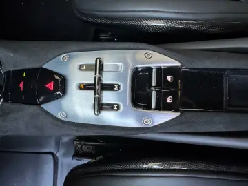 FERRARI 296 GTB Coupe