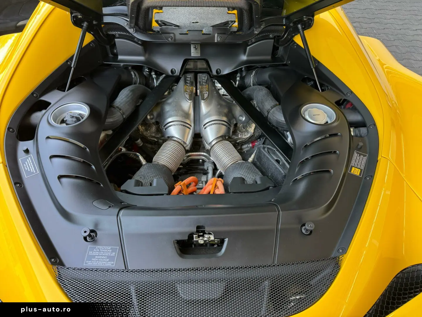 FERRARI 296 GTB Coupe