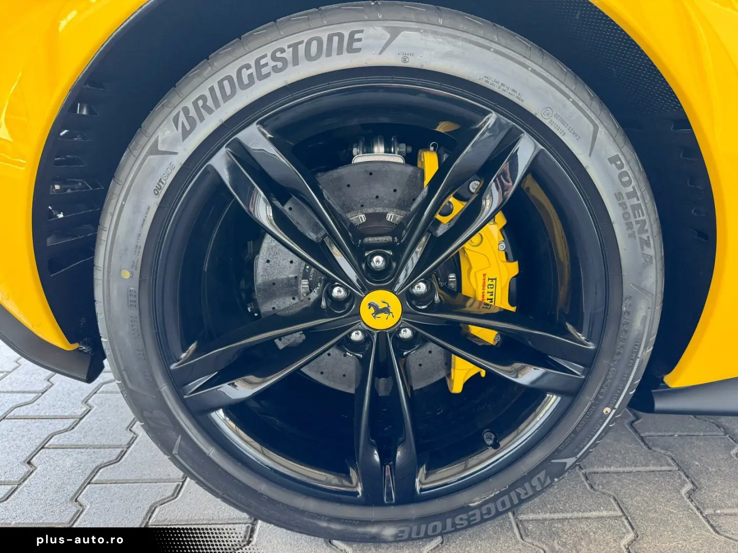 FERRARI 296 GTB Coupe