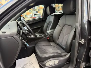PORSCHE Macan 2.0 AUT~Navi~LED~Memor~PASM~PCM~DAB