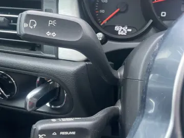 PORSCHE Macan 2.0 FACELIFT GARANTIE 360  PANO BOSE VOLL