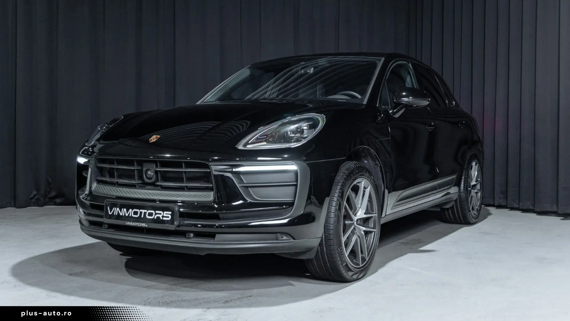 PORSCHE Macan Basis LED Keyless Car Play