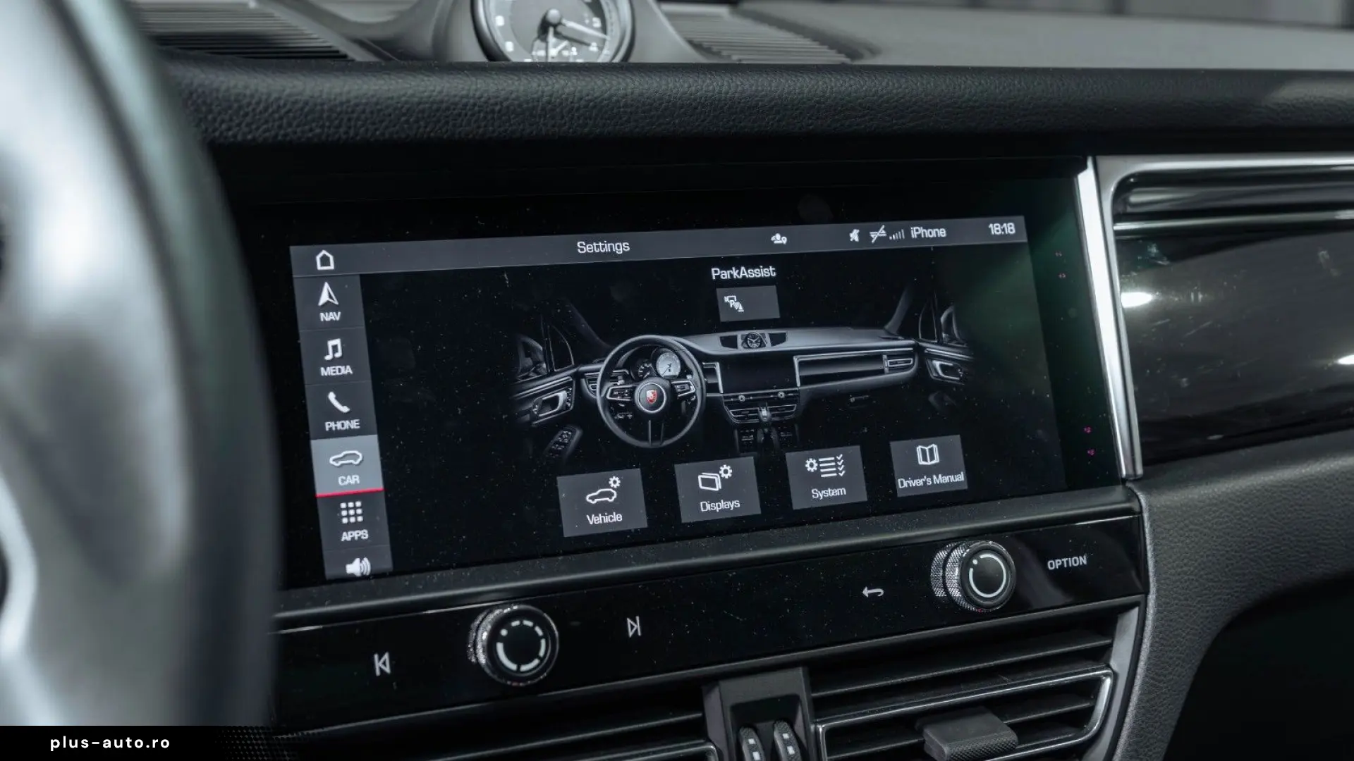 PORSCHE Macan Basis LED Keyless Car Play