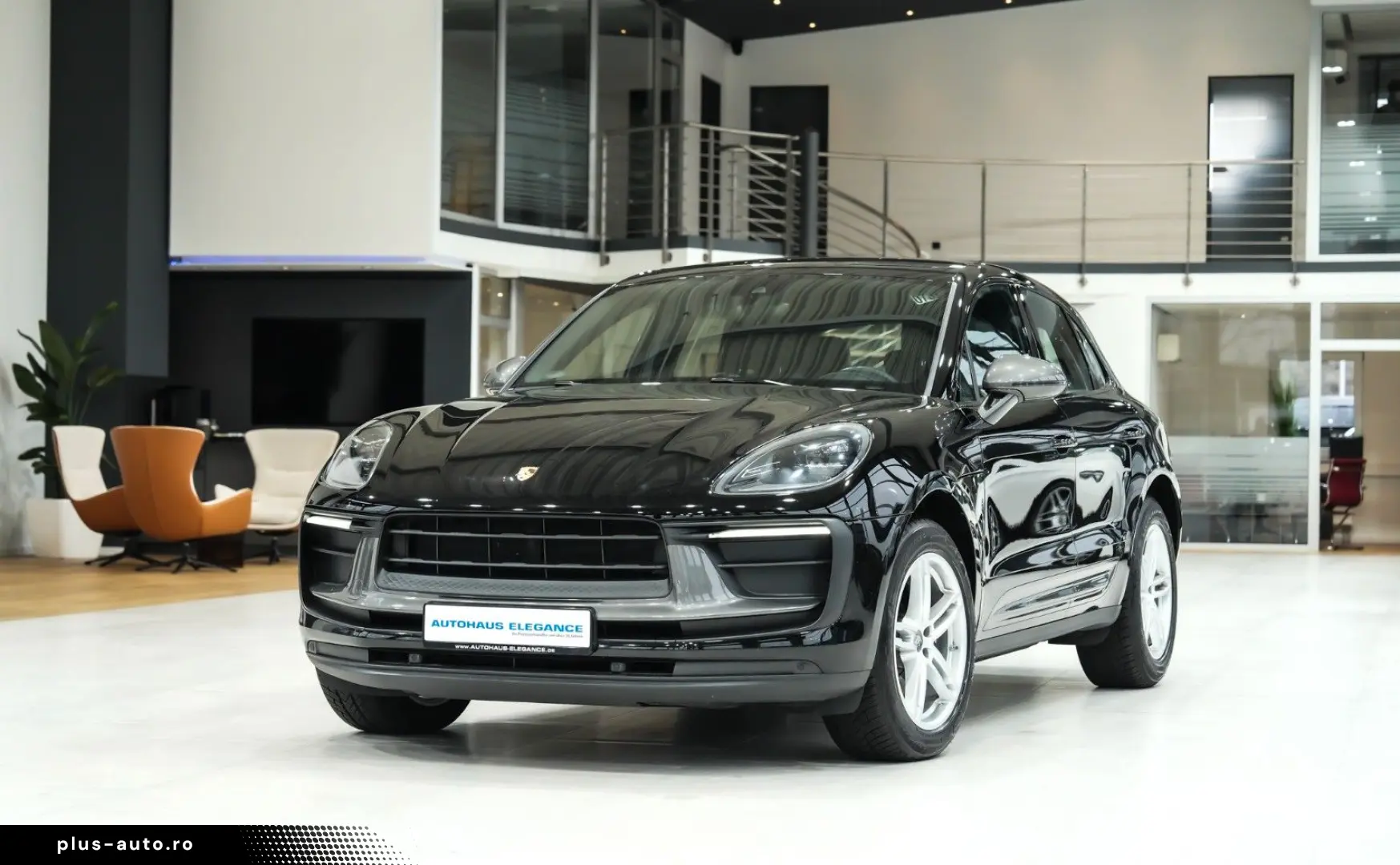 PORSCHE Macan T   SPORT-CHRONO SOUND-PACKAGE  LED 1.HAND