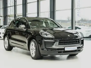 PORSCHE Macan T   SPORT-CHRONO SOUND-PACKAGE  LED 1.HAND