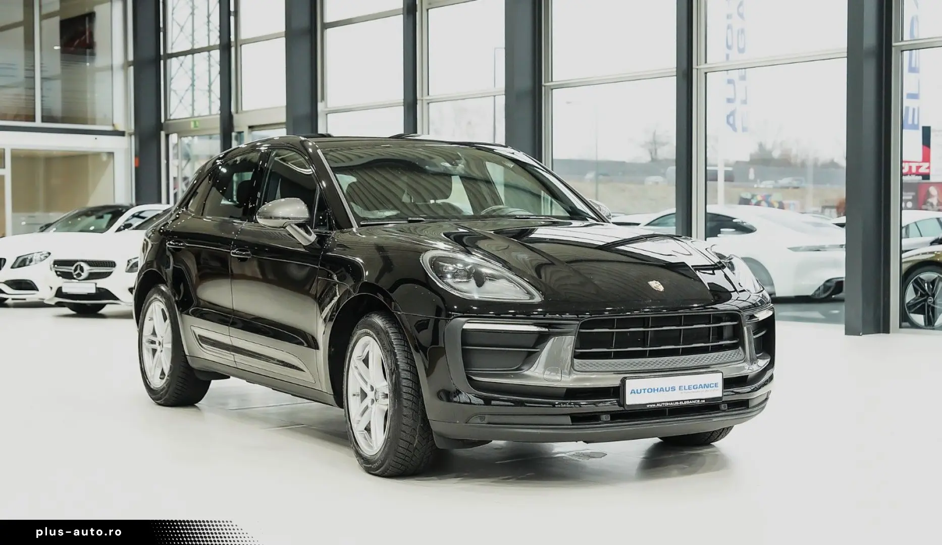 PORSCHE Macan T   SPORT-CHRONO SOUND-PACKAGE  LED 1.HAND