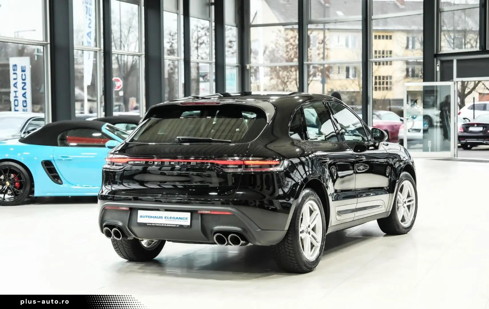 PORSCHE Macan T   SPORT-CHRONO SOUND-PACKAGE  LED 1.HAND