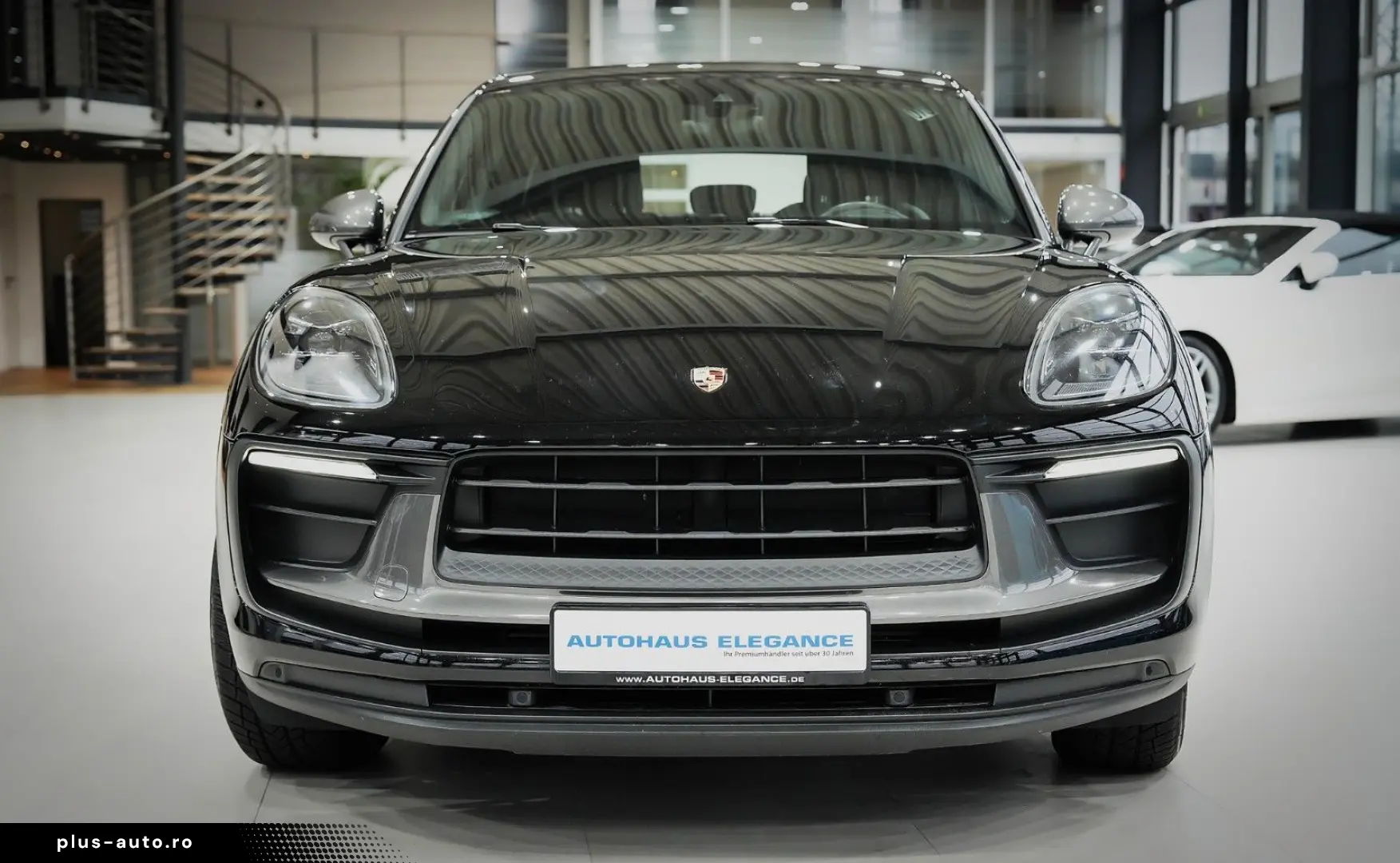 PORSCHE Macan T   SPORT-CHRONO SOUND-PACKAGE  LED 1.HAND