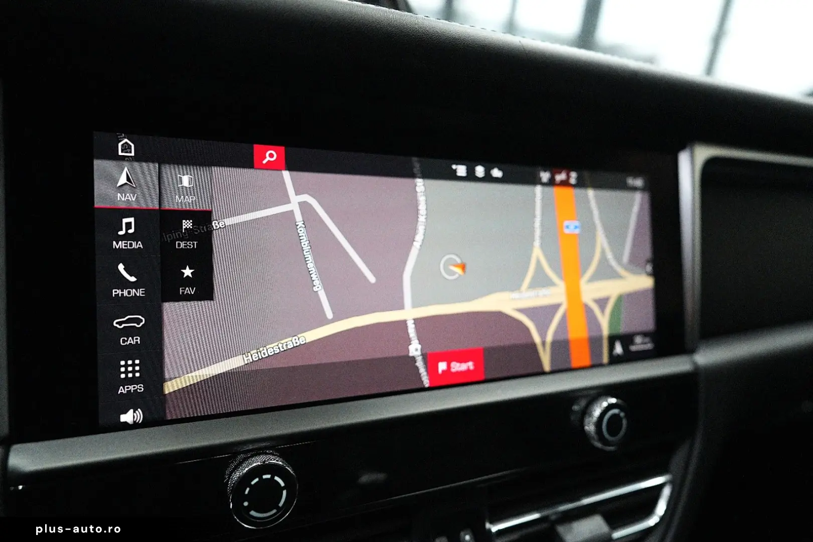 PORSCHE Macan T   SPORT-CHRONO SOUND-PACKAGE  LED 1.HAND