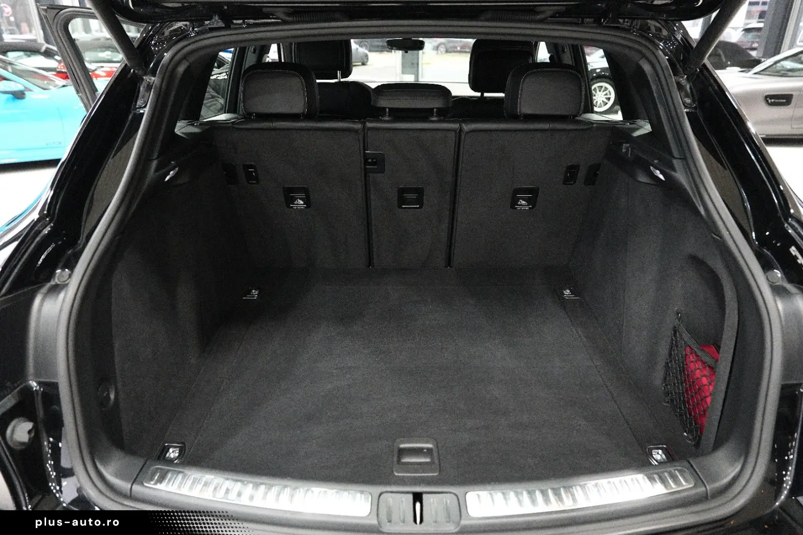 PORSCHE Macan T   SPORT-CHRONO SOUND-PACKAGE  LED 1.HAND