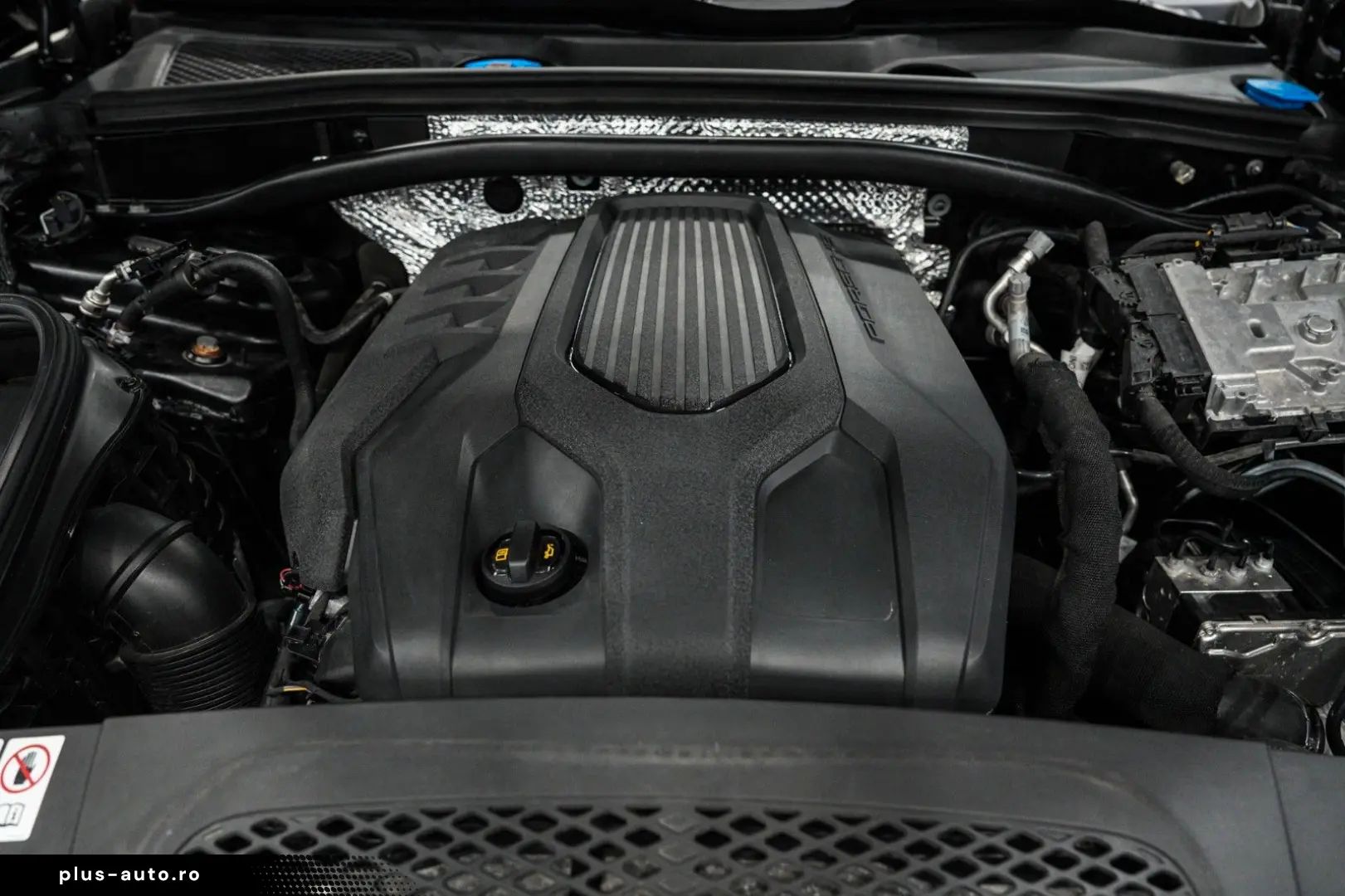 PORSCHE Macan T   SPORT-CHRONO SOUND-PACKAGE  LED 1.HAND