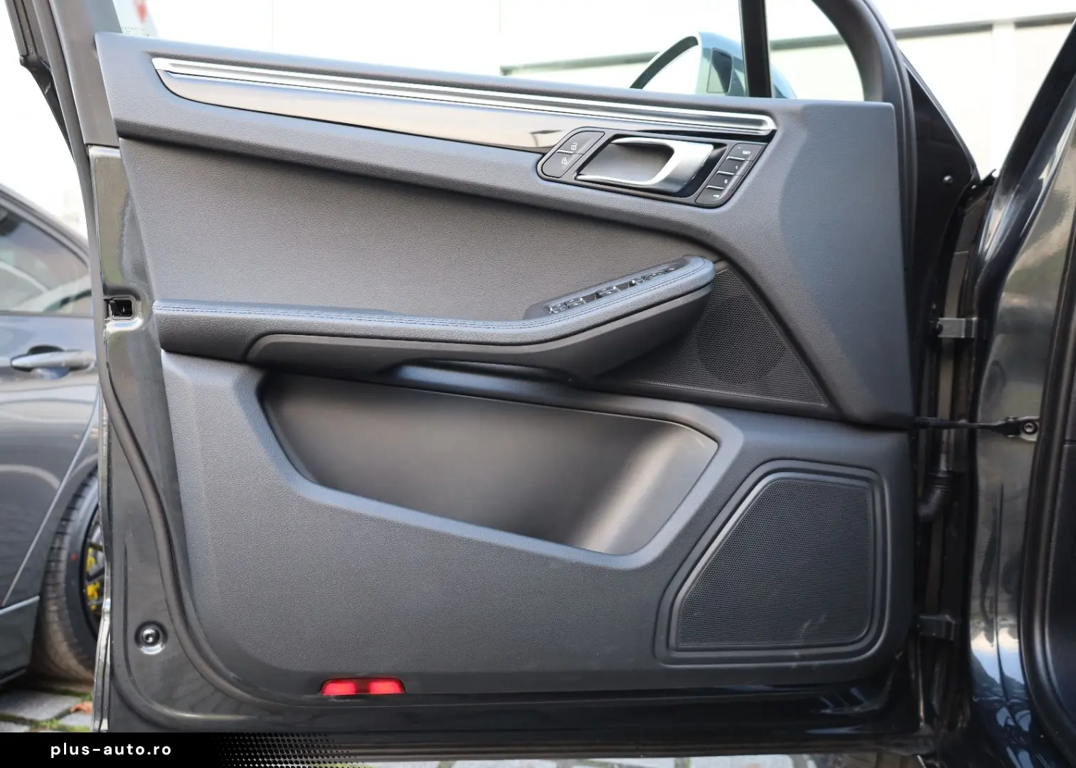 PORSCHE Macan 2.0 AWD 360  SportChrono Airmatic ACC R20