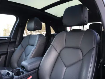 PORSCHE Macan 2.0 AWD 360  SportChrono Airmatic ACC R20