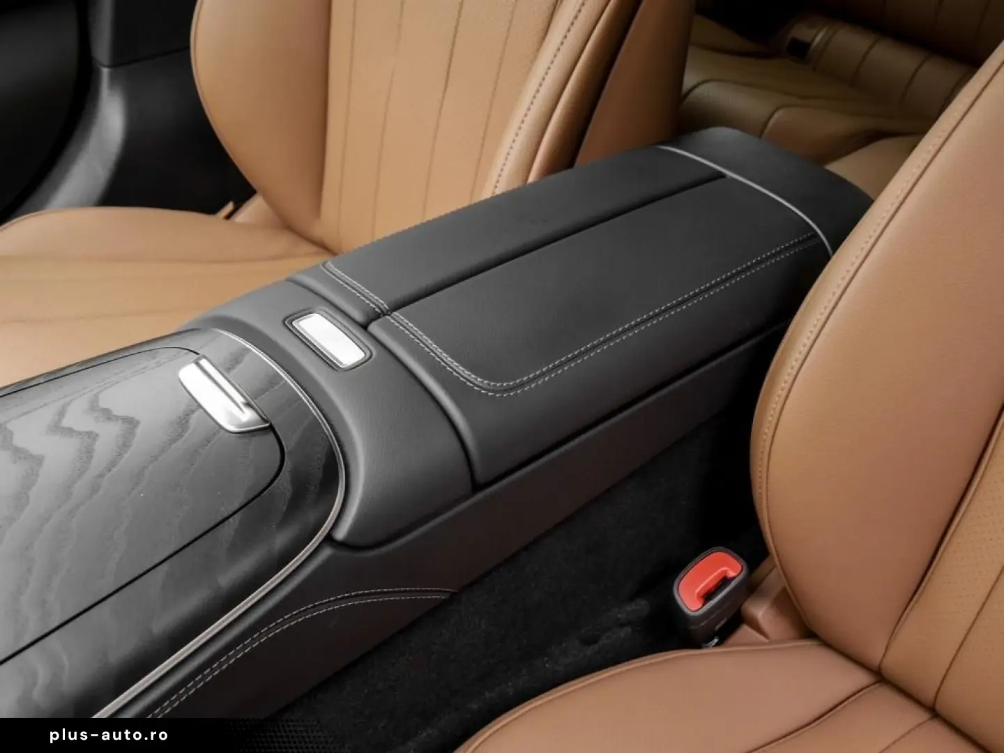 MERCEDES-BENZ E 200 AMG-Sport Night DIGITAL Distr 36&hellip;