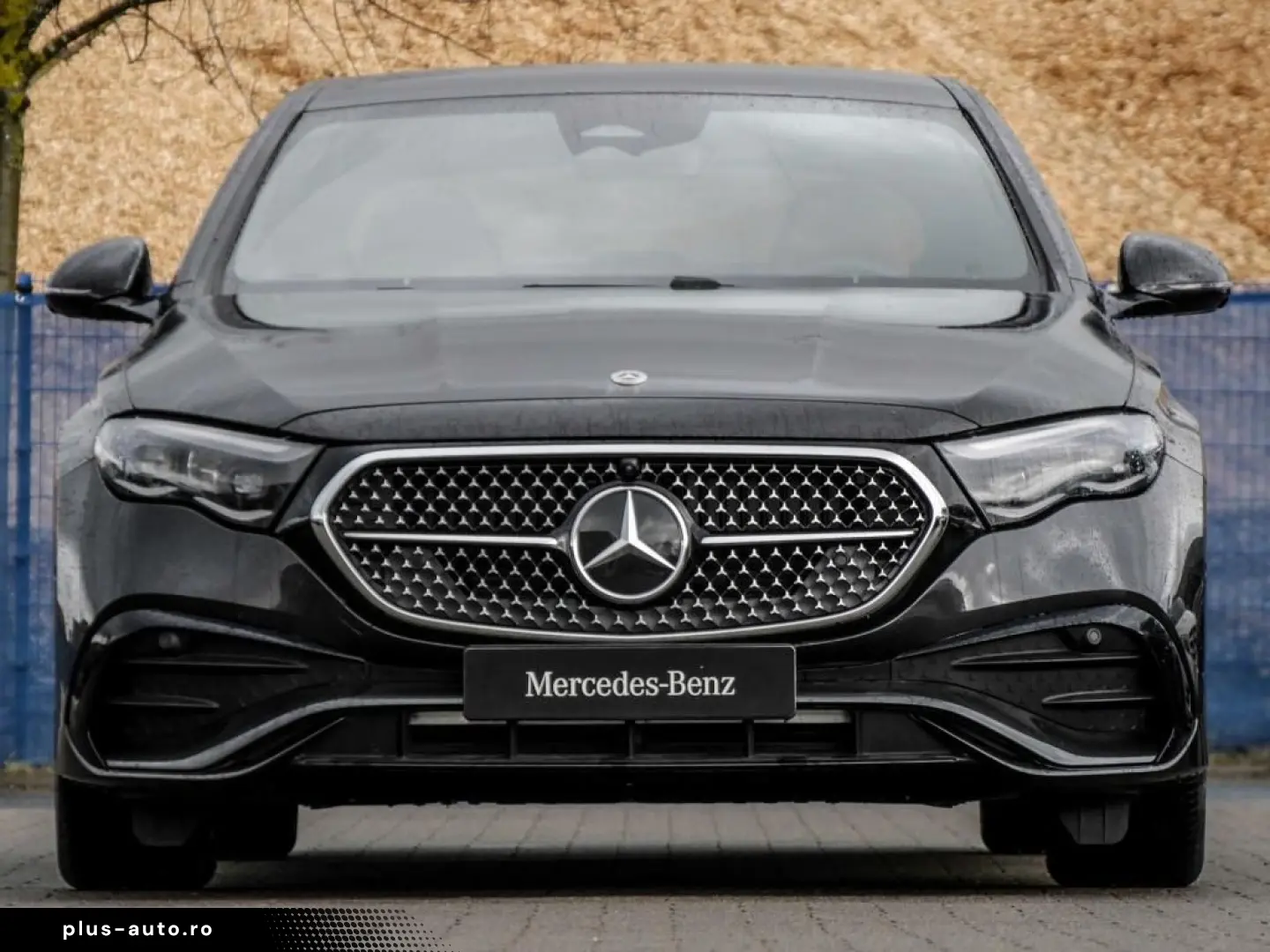 MERCEDES-BENZ E 200 AMG-Sport Night DIGITAL Distr 36&hellip;