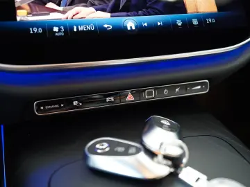 MERCEDES-BENZ E 200 ! AMG LINE & NIGHT PAKET   BURME&hellip;