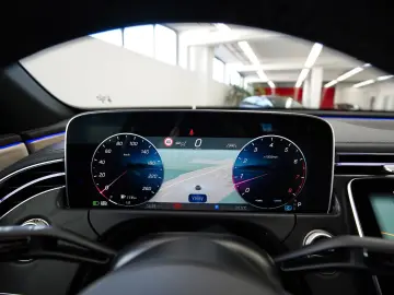 MERCEDES-BENZ E 200 ! AMG LINE & NIGHT PAKET   BURME&hellip;