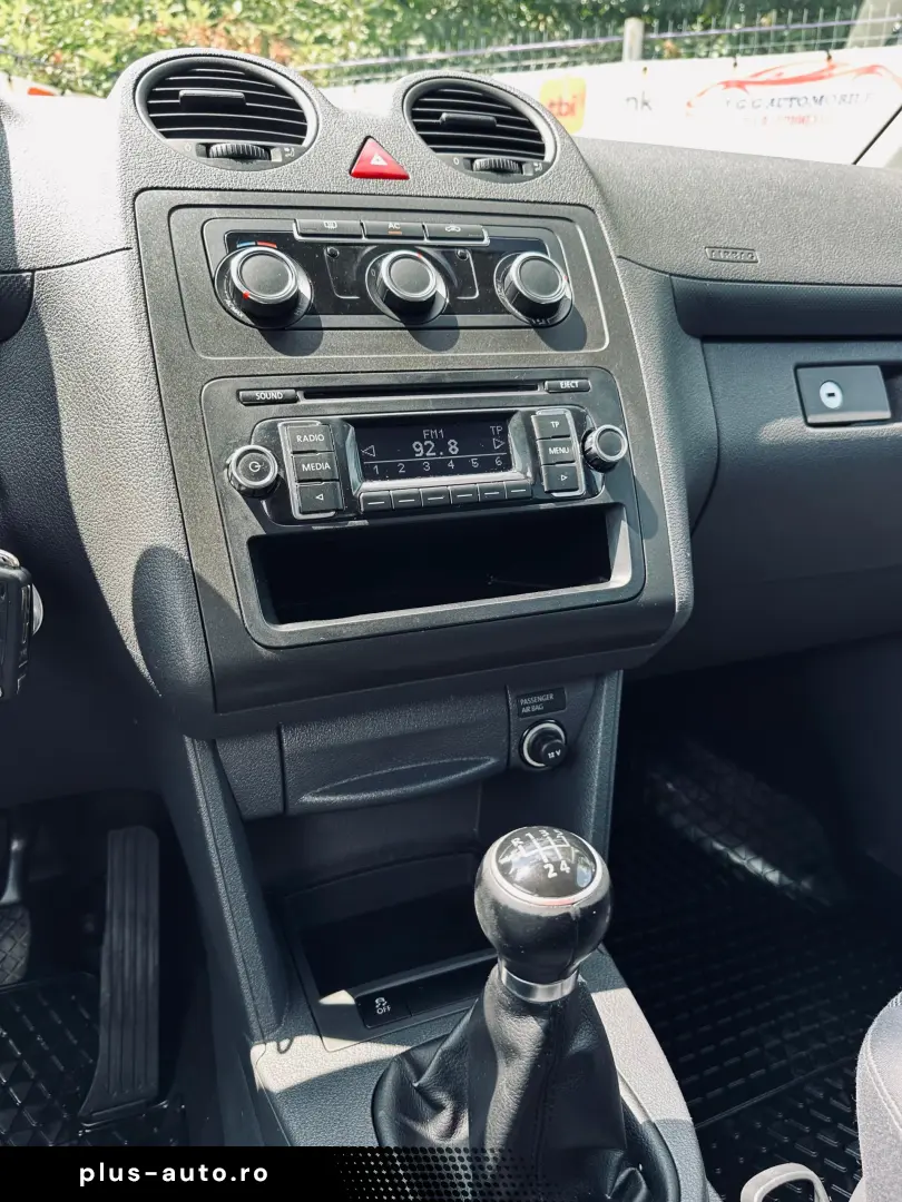 Volkswagen Caddy   Fab. 10.2011   1.6 DIESEL   Euro 5