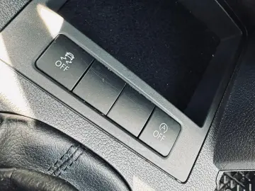 Volkswagen Caddy   Fab. 10.2011   1.6 DIESEL   Euro 5