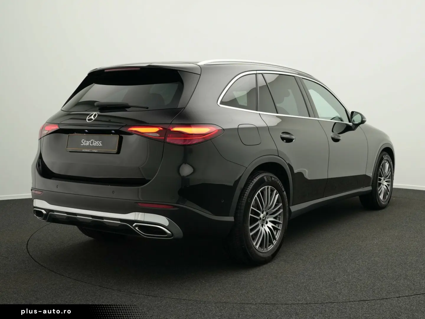 MERCEDES-BENZ GLC 200 4M Avantgarde Kamera 19  LED MBUX Memo